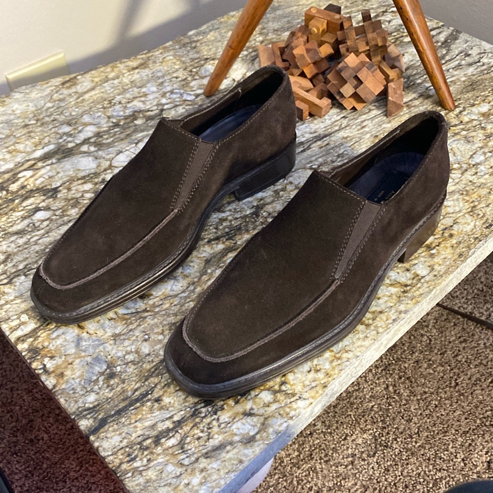 To Boot New York Made in Italy Men’s slip on Brown Suede Dress Shoes size 9